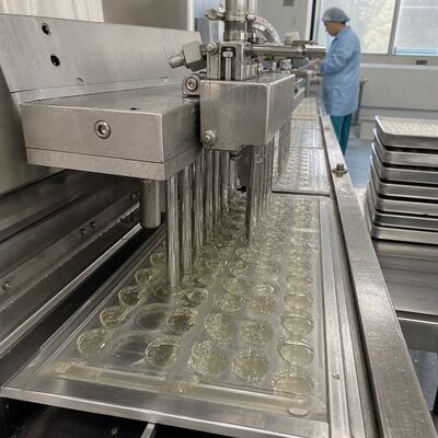 Sorbitol Solution 70% Sweetener Humectant, Food Cosmetic Industrial Grade, Halal Kosher ISO 22000, D-Glucitol E420 CAS 50-70-4, Toothpaste Candy Beverage Chewing Gum Vitamin C, 275kg China Factory